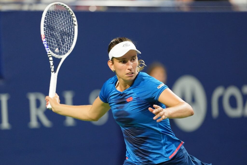 elise mertens returns