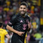 jordi alba miami smile