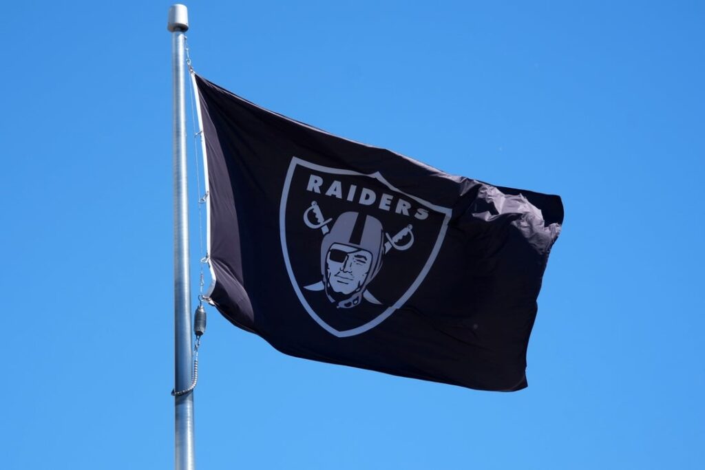 Raiders logo