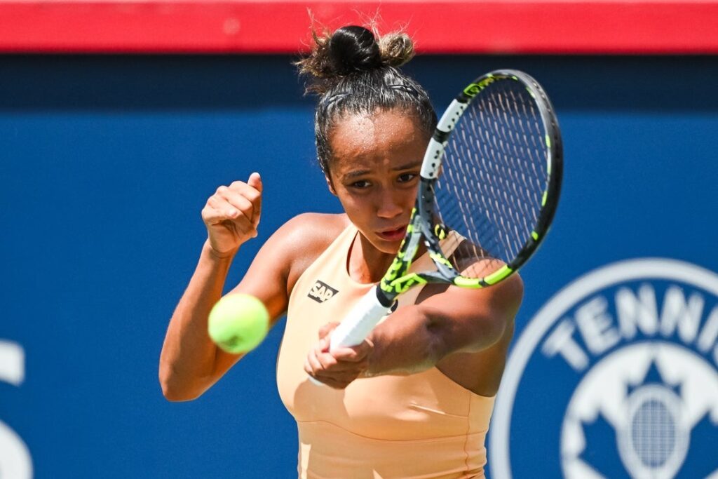 leylah fernandez return