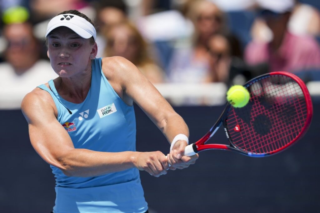 elena rybakina return