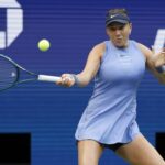 Amanda Anisimova forehand