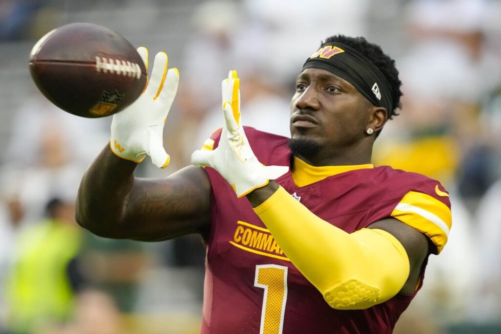 deebo catch