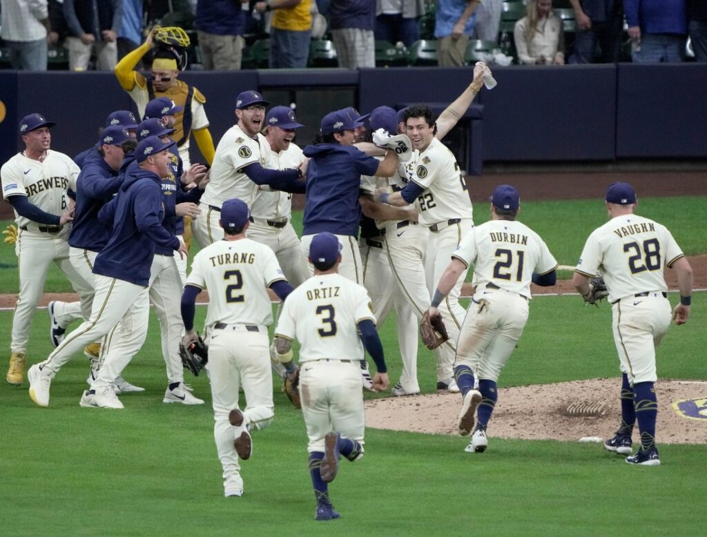 Cubs, Brewers