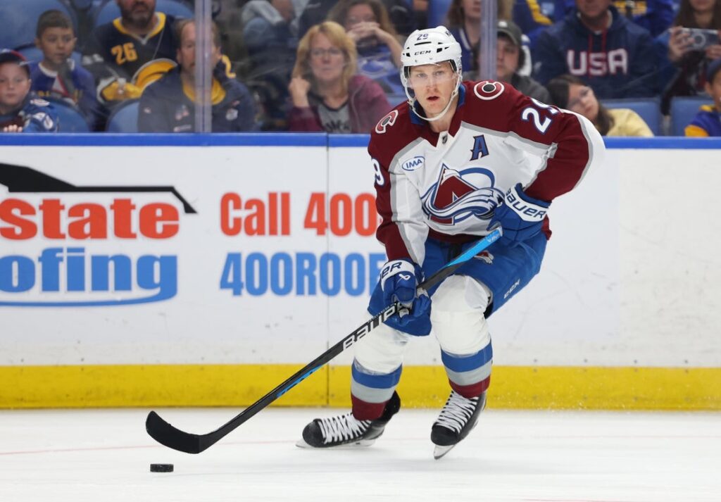 Nathan MacKinnon