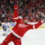 red wings