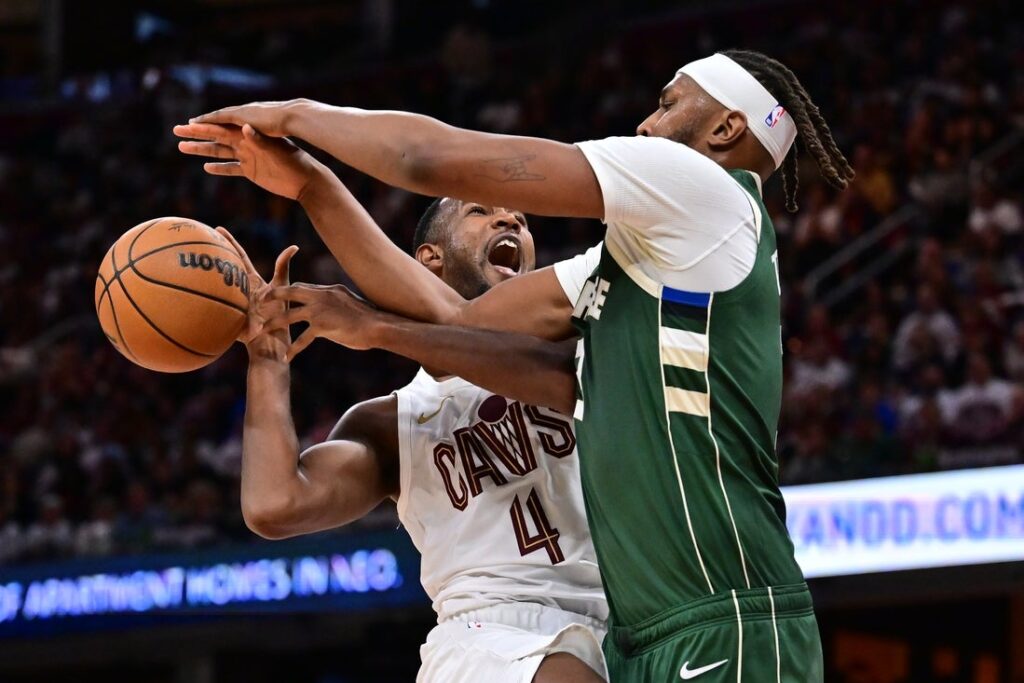 Milwaukee Bucks, Cleveland Cavaliers