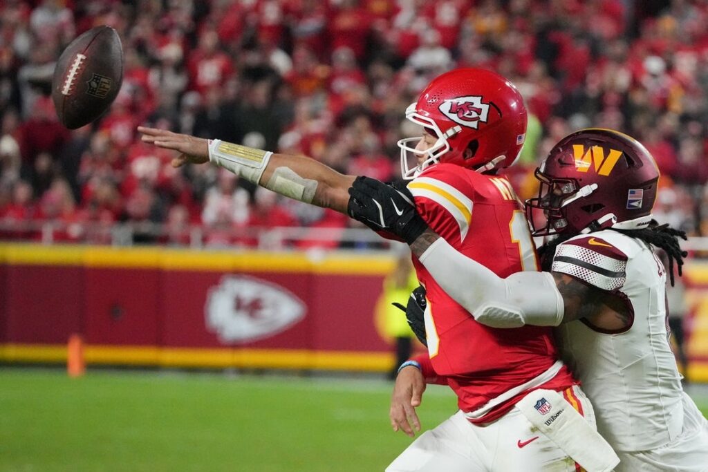 Chiefs, Commanders