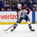 Islanders, Avalanche