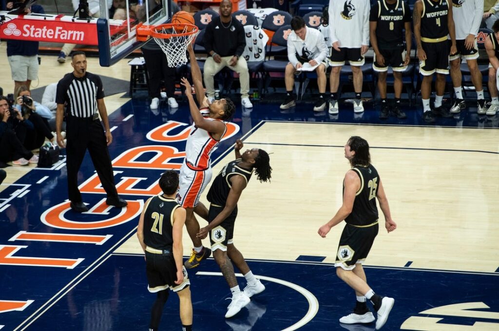 Auburn, Wofford