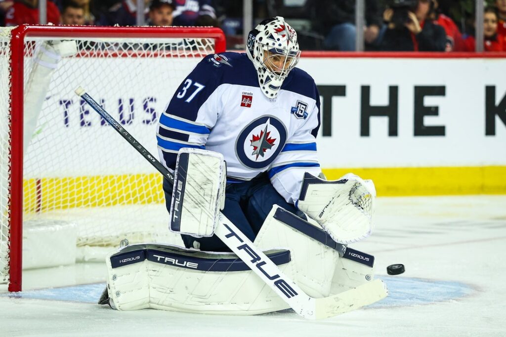 Connor Hellebuyck