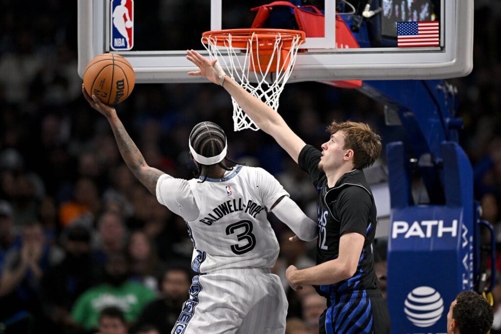 Grizzlies, Mavericks