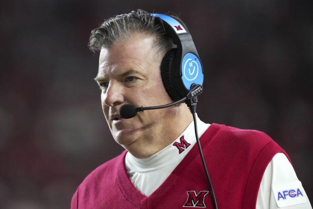 Miami Redhawks football