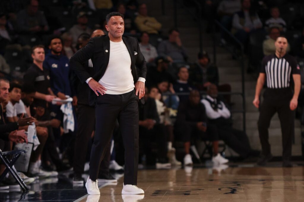 georgia tech basketball coach