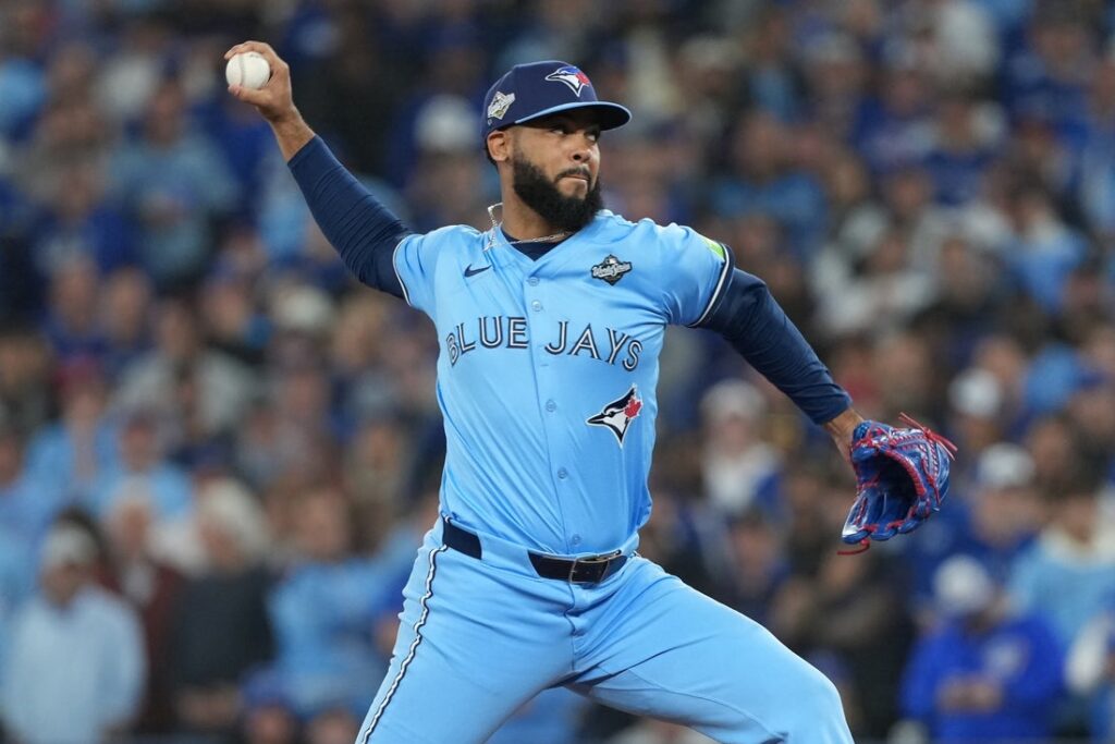 Seranthony Dominguez