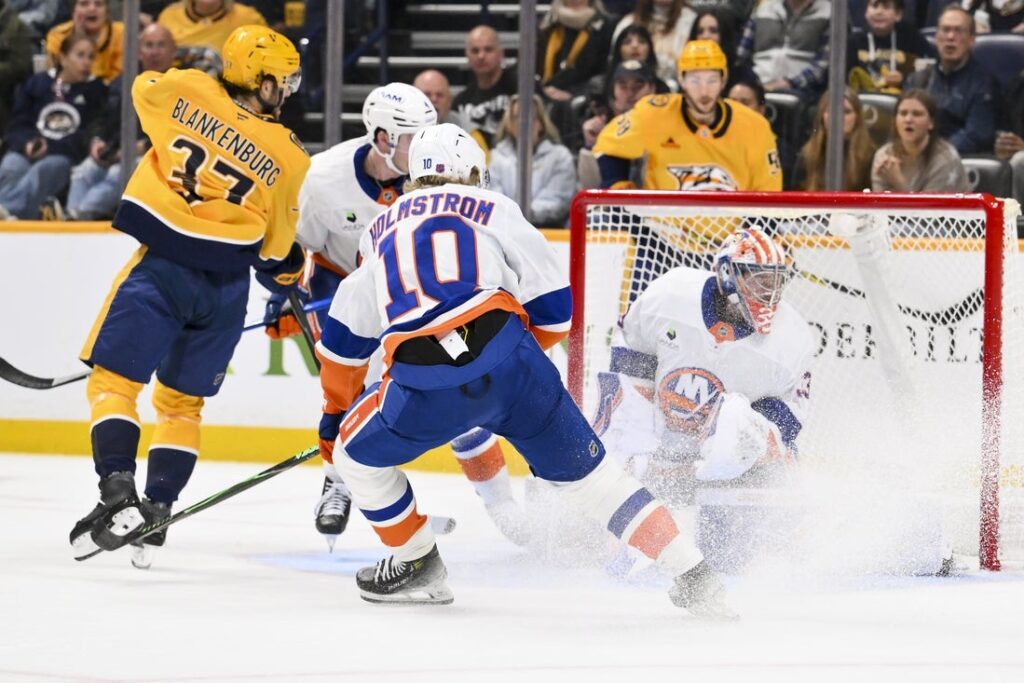 Islanders, Predators