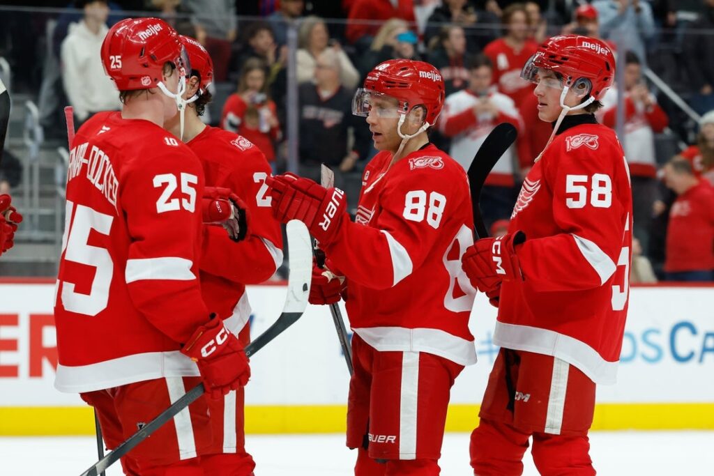 Patrick Kane, Red Wings