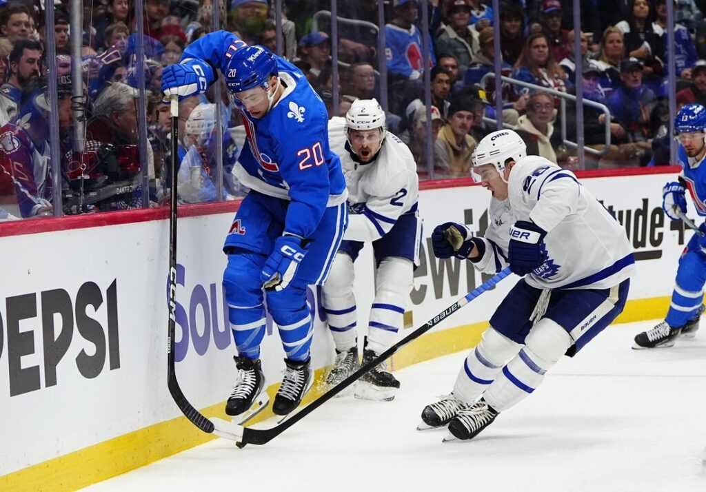 Avalanche, Maple Leafs