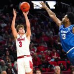 Miami RedHawks men's basketball