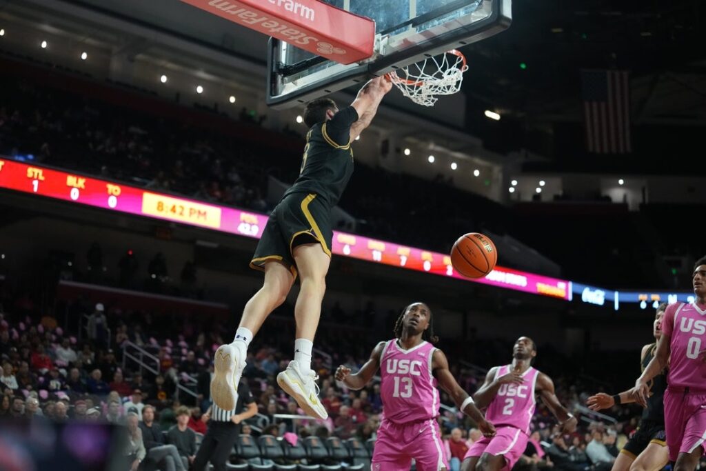 Northwestern, trojans