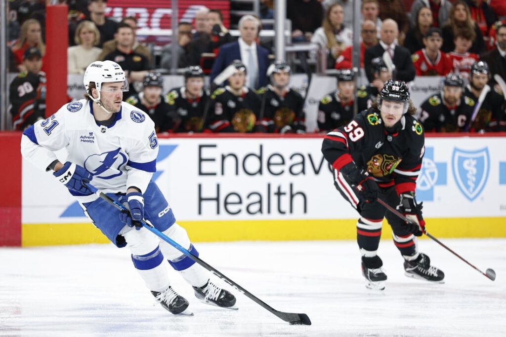 Blackhawks, Lightning