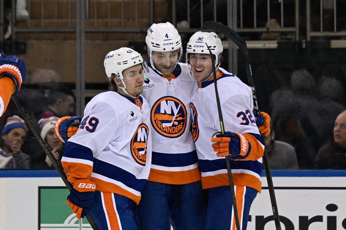 The Rival Rangers Islanders complete season sweep against rival Rangers - Field Level ...