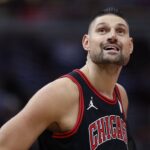 Nikola Vucevic reacts