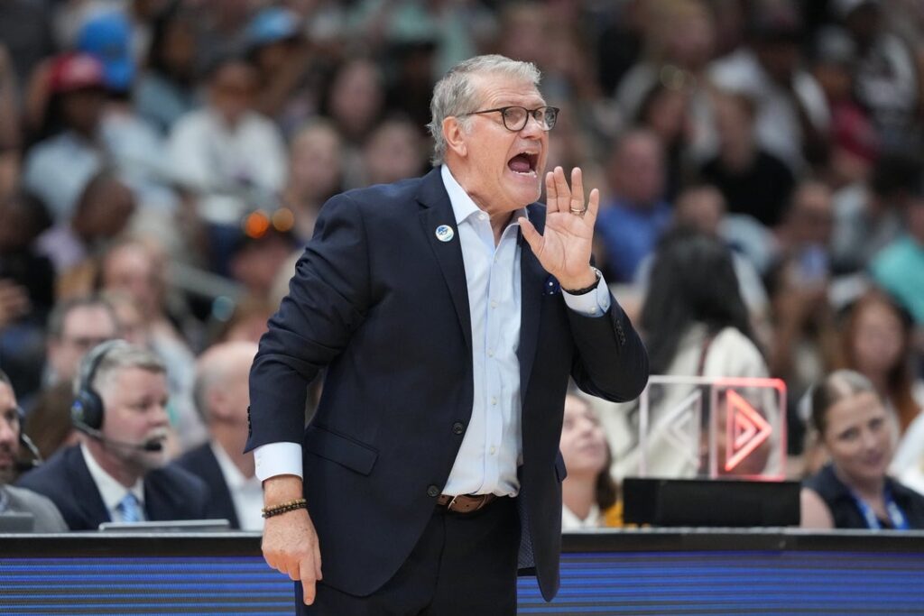 auriemma react