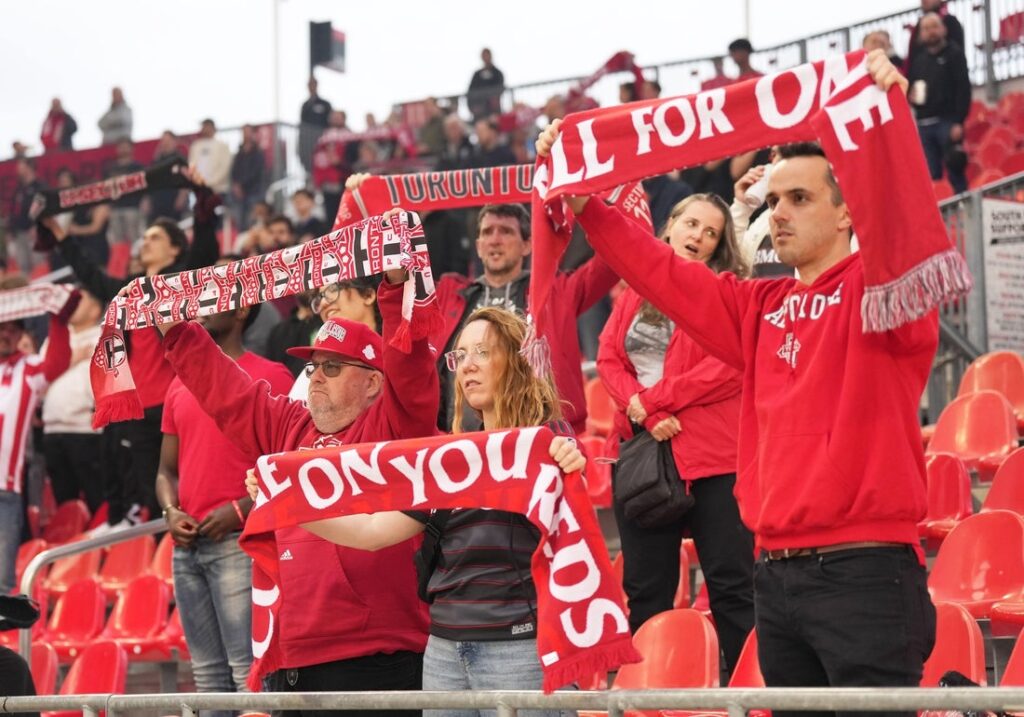 toronto fc supporters