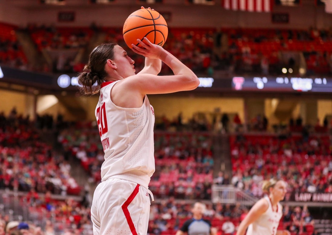 Bailey Maupin, No. 16 Texas Tech fend off Kansas - Field Level Media ...