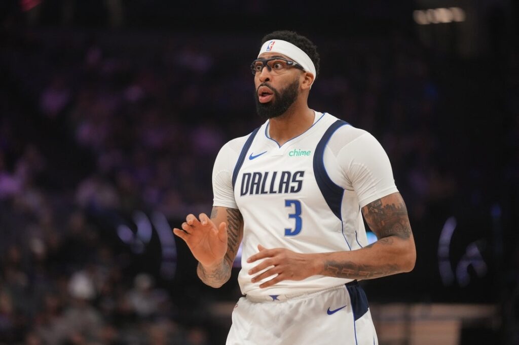 anthony davis mavericks