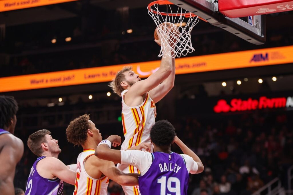 Jock Landale, jazz, hawks