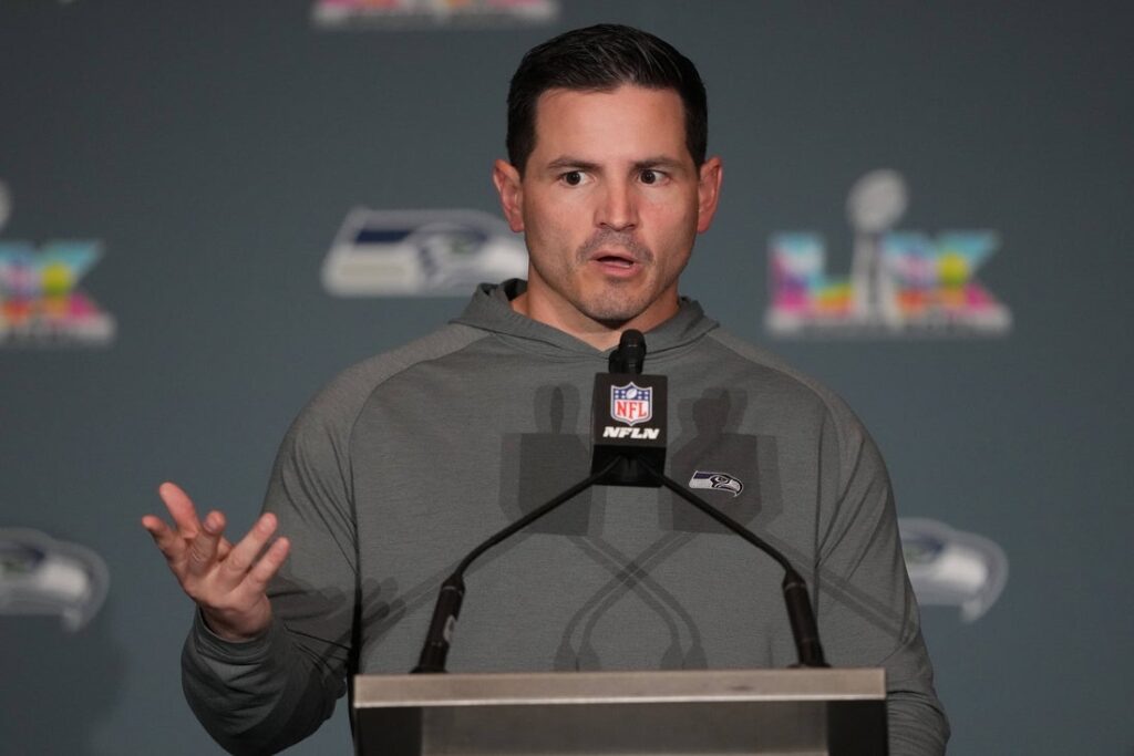 seattle seahawks coach