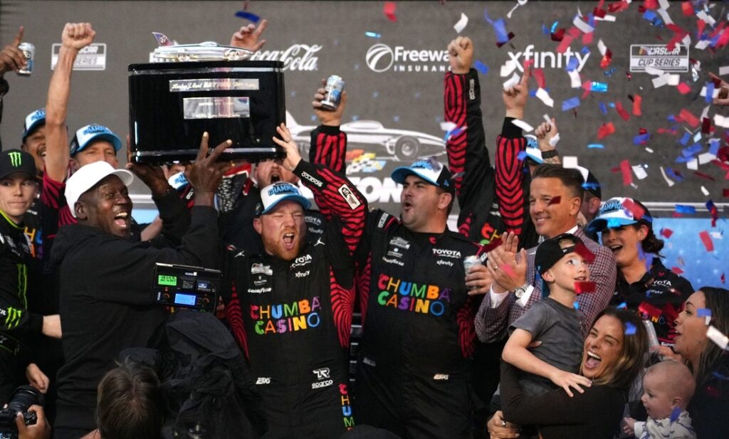 tyler reddick, jordan