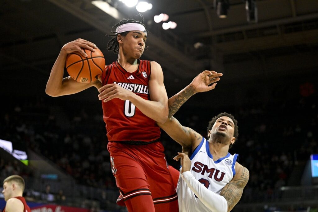 Louisville cardinals