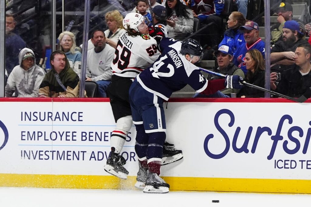 Blackhawks, Avalanche