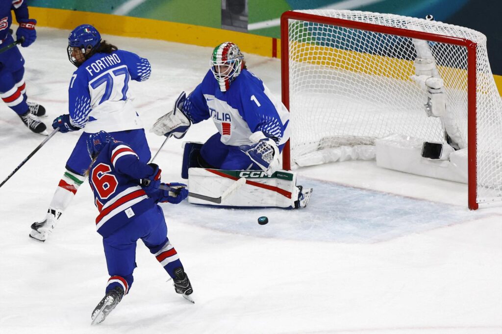 Coyne, US, United States, Italy, Milan, Winter Olymics, women's hockey, playoffs