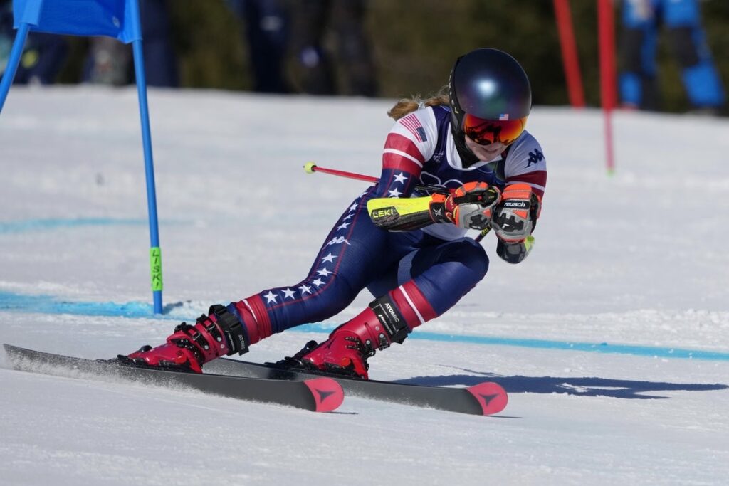 mikaela shiffrin giant slalom