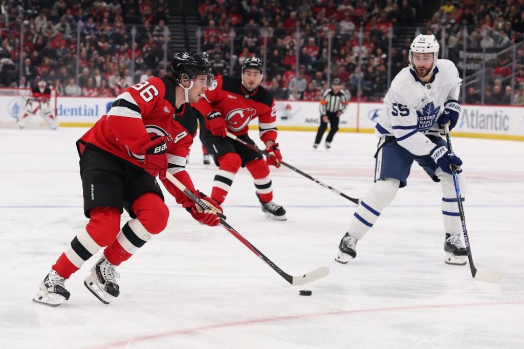 Devils, Maple Leafs