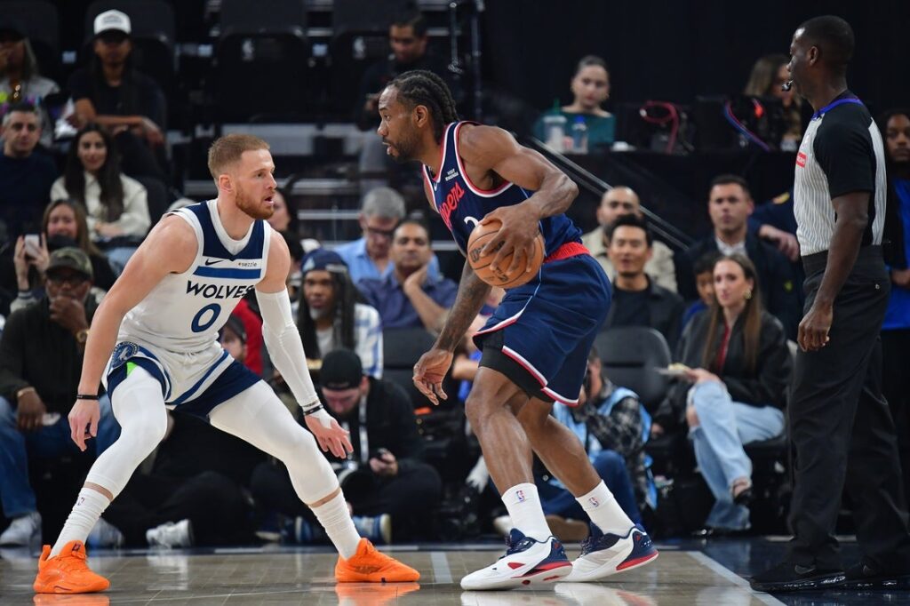Clippers, Timberwolves Leonard