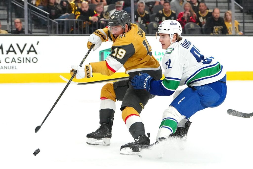 Golden Knights, Canucks