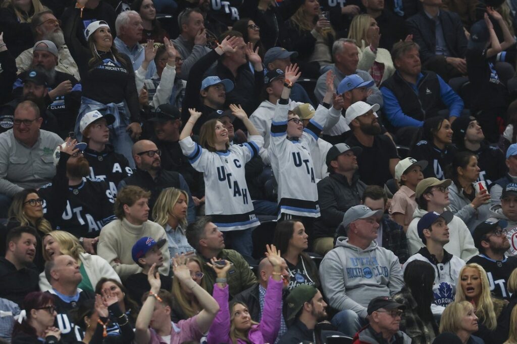 delta center hockey fans