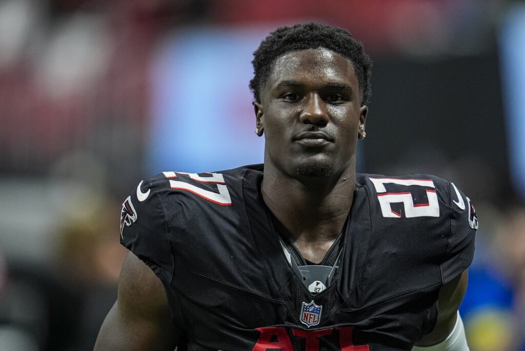 falcons james pearce georgia