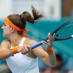 karolina muchova hits