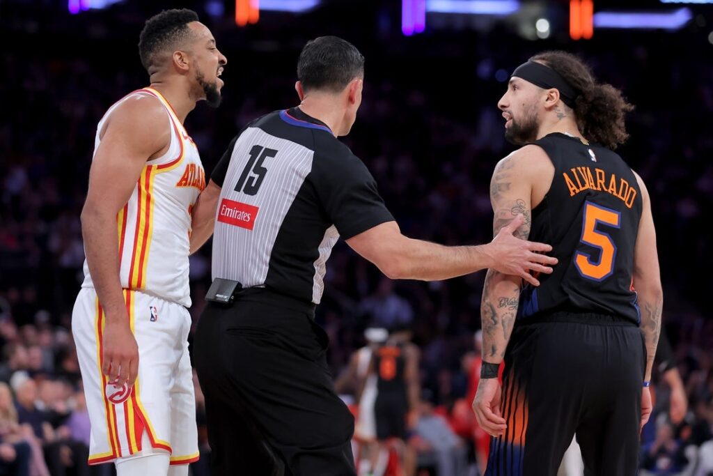 mccollum knicks hawks