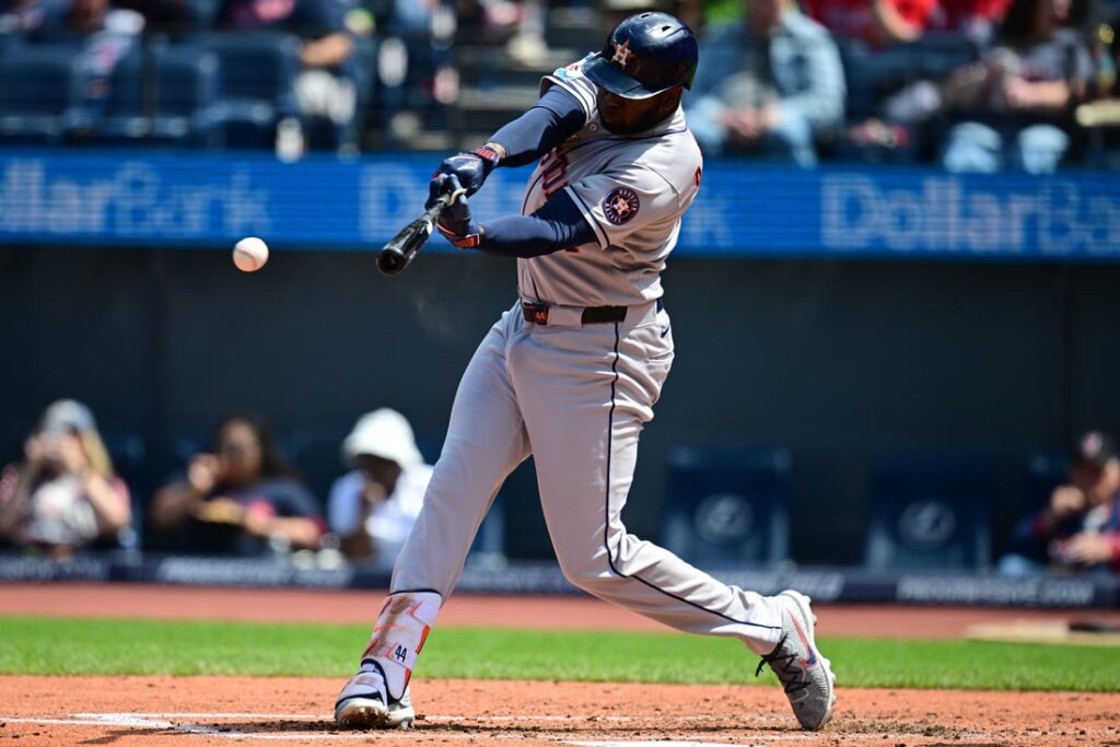 yordan alvarez