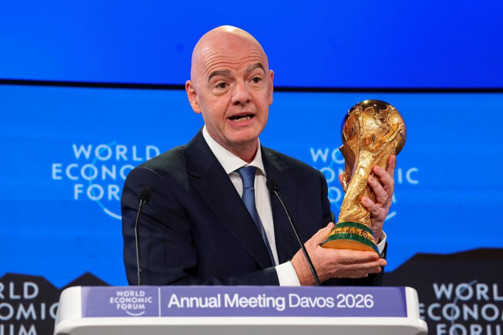 Gianni Infantino, FIFA World Cup trophy