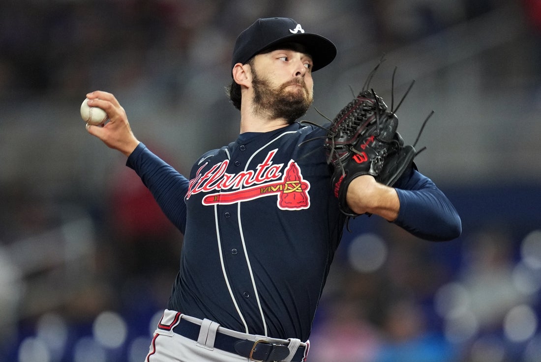 Aug 13, 2022; Miami, Florida, USA; Atlanta Braves pitcher Ian Anderson (36) pitches against the Miami Marlins in the first inning at loanDepot Park. Mandatory Credit: Jim Rassol-Imagn Images