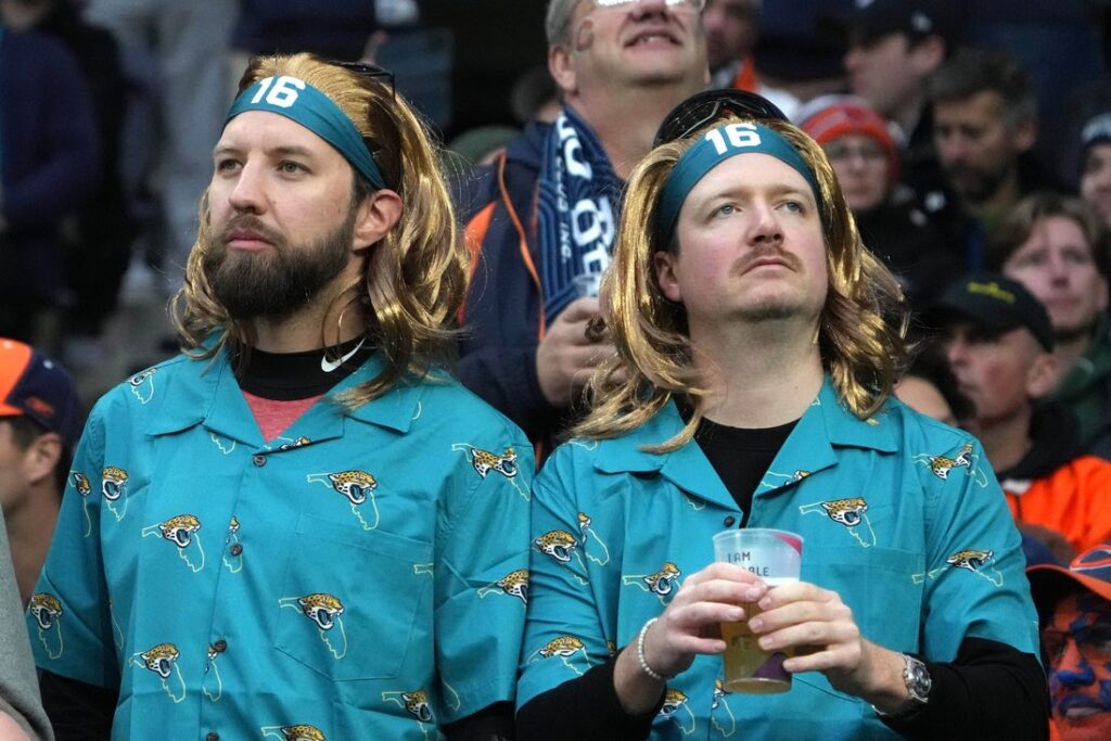 nfl fans tottenham jaguars