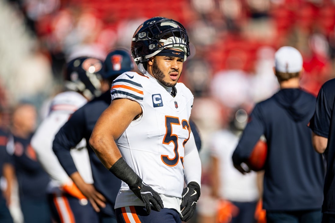 Dec 8, 2024; Santa Clara, California, USA; Chicago Bears linebacker T.J. Edwards (53) warms up before the game against the San Francisco 49ers at Levi's Stadium. Mandatory Credit: Bob Kupbens-Imagn Images